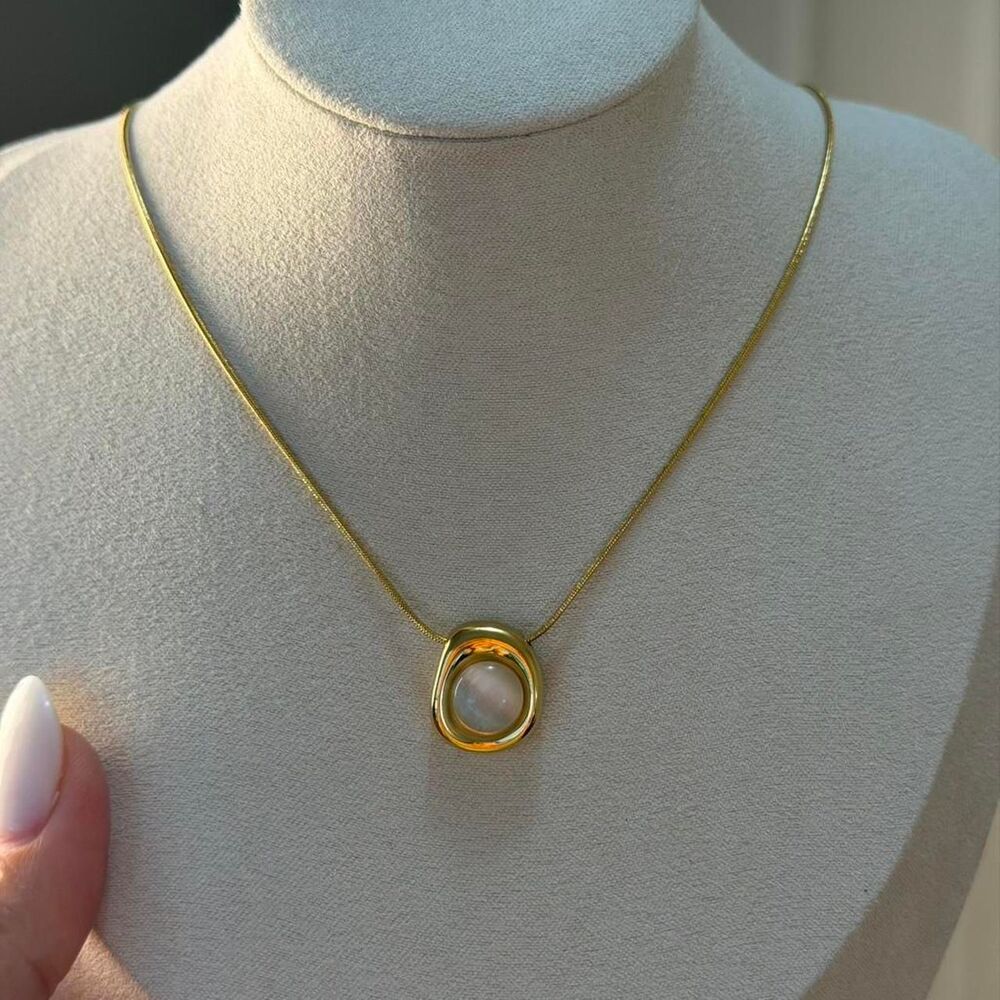 Vintage Style 18K Gold Plated Stainless Steel White Stone Pendant Necklace + Jew